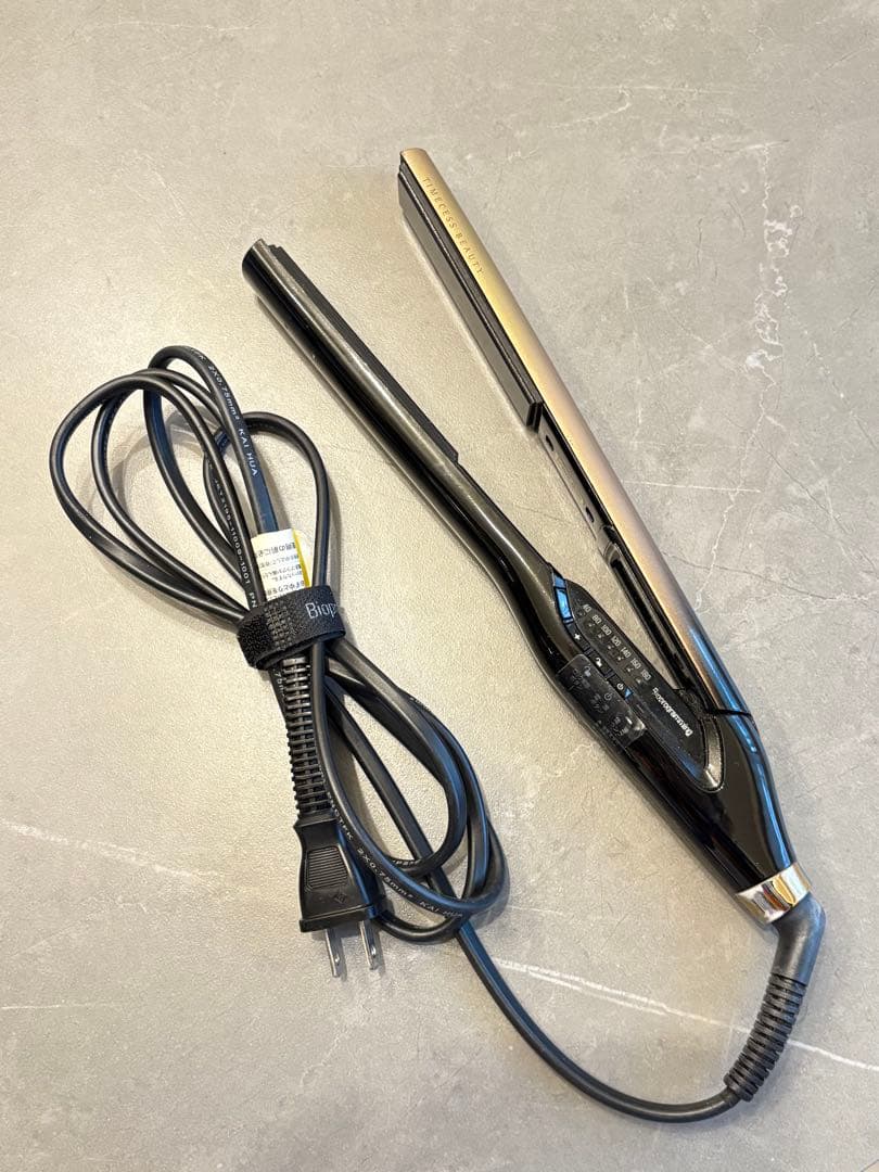 ヘアビューロン　ストレートアイロン　ジャンク品