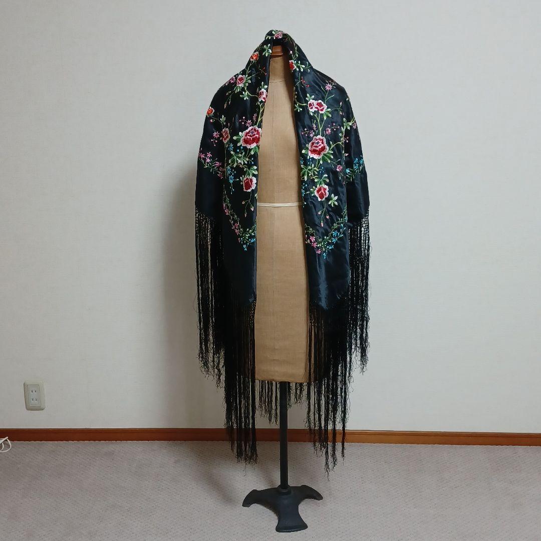 数量は多 フラメンコ ストール シルク地 刺繍 雑貨 数量は多 フラメンコ ストール シルク地 刺繍 雑貨