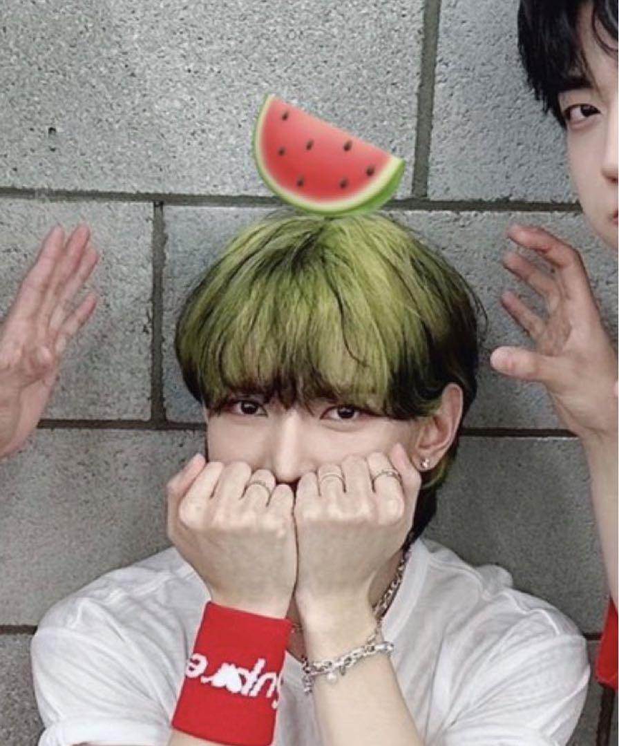 ATEEZ ヨサン サインチェキ
