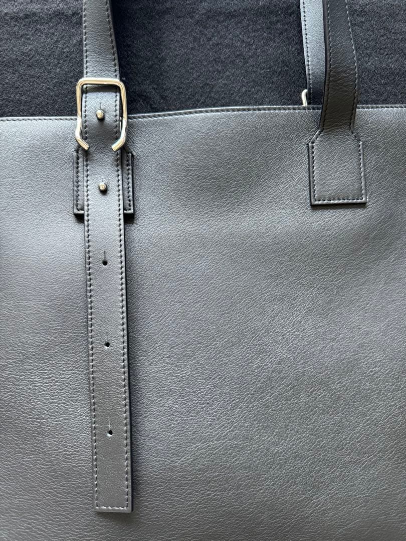 【試着のみ】LOEWEバックルホリゾンタルトート