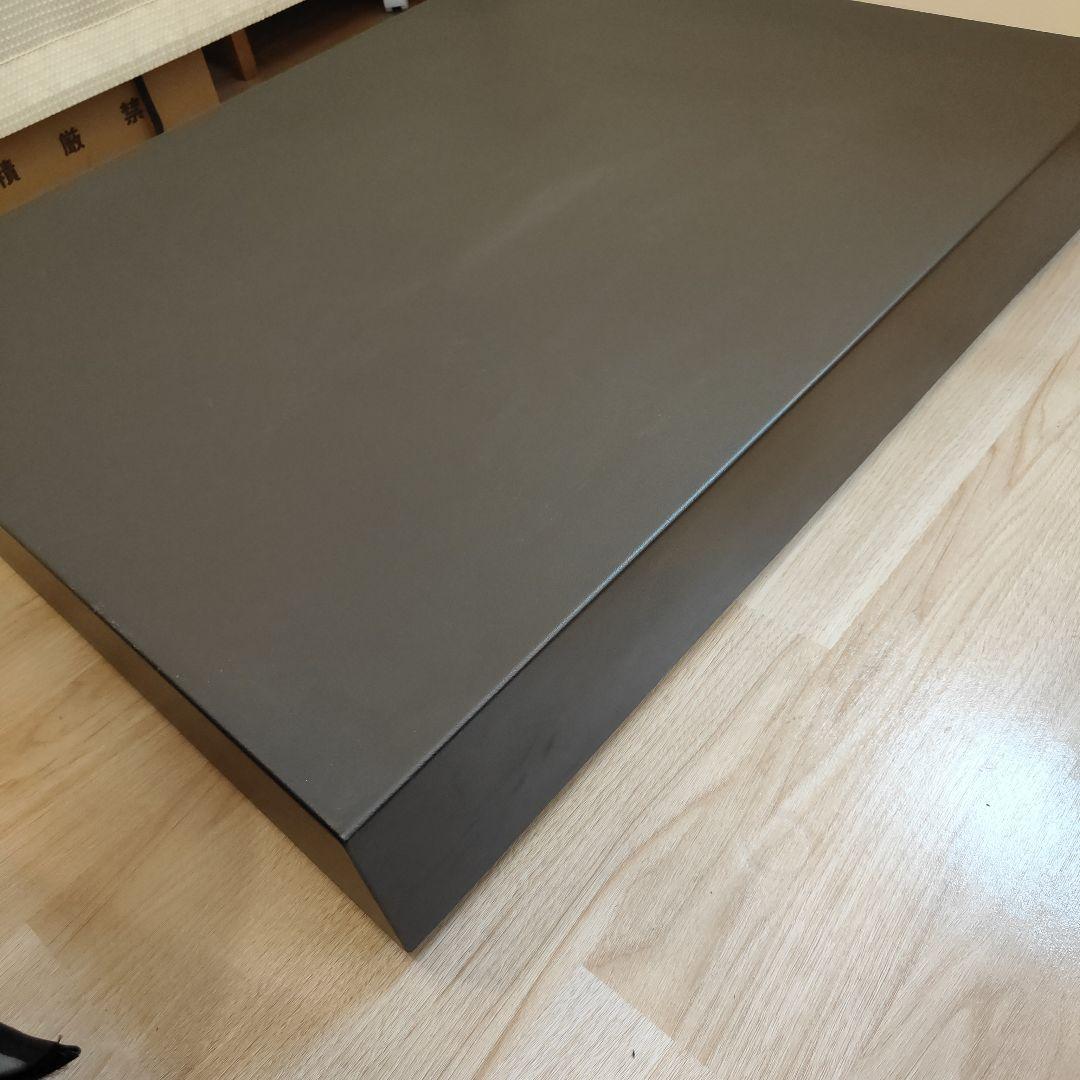 ステージ目立った傷や汚れなし MARWIL-DEMENAGEMENTS_CH