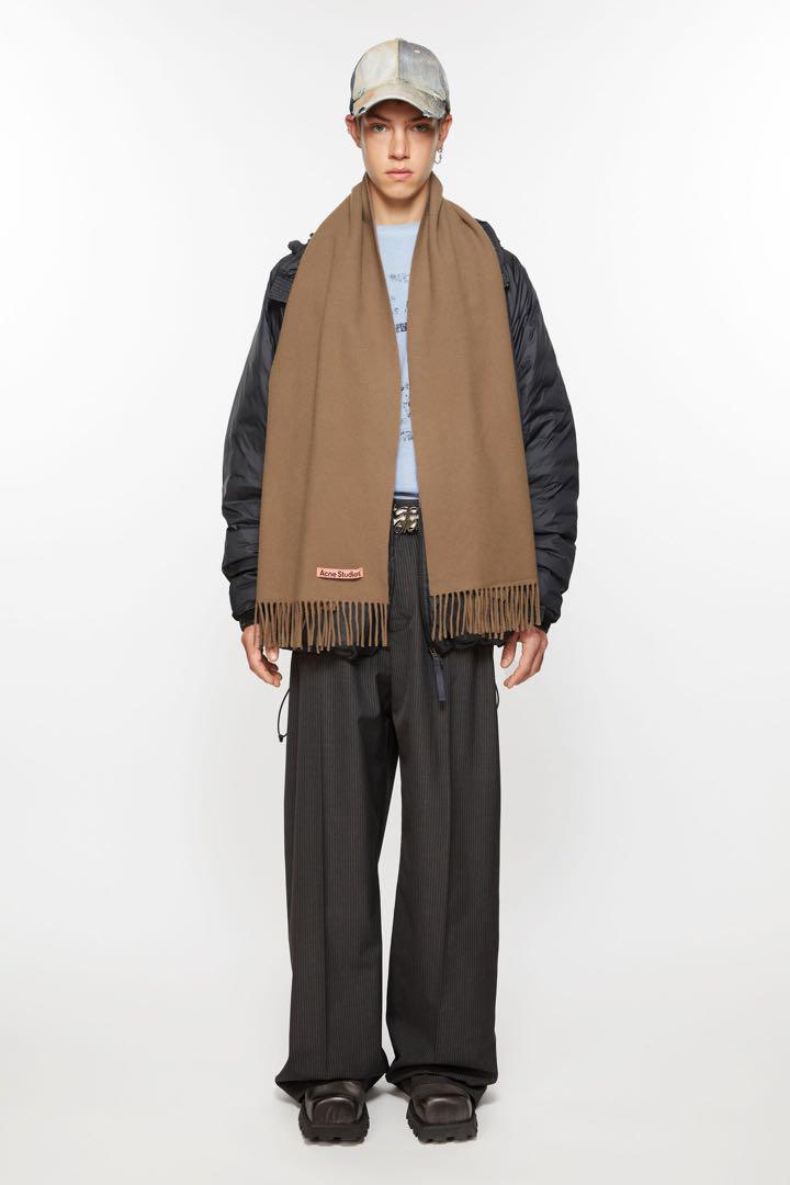 Acne Studios / CANADA フリンジストール