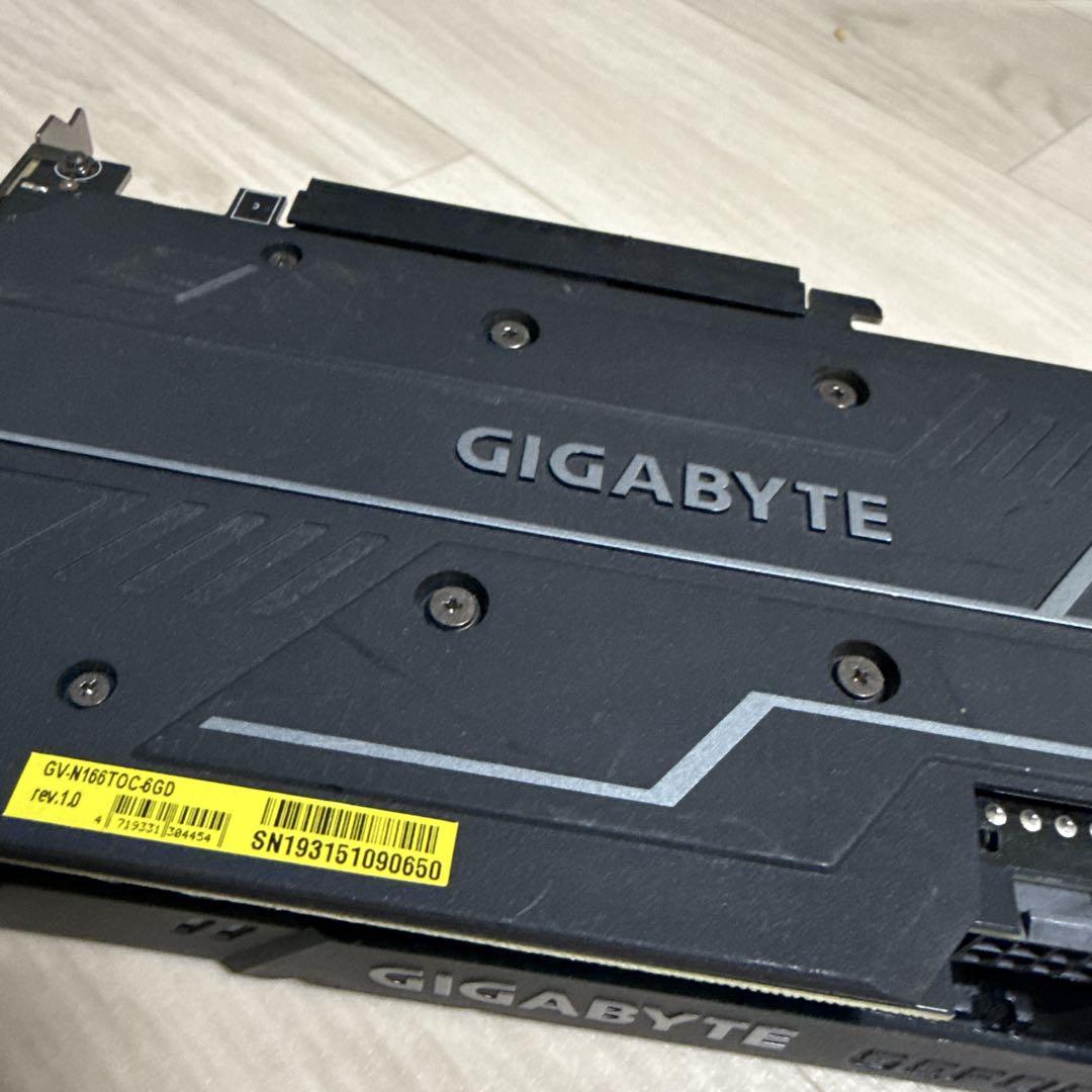 GIGABYTE グラフィックボード デュアルファン ジャンク - メルカリ