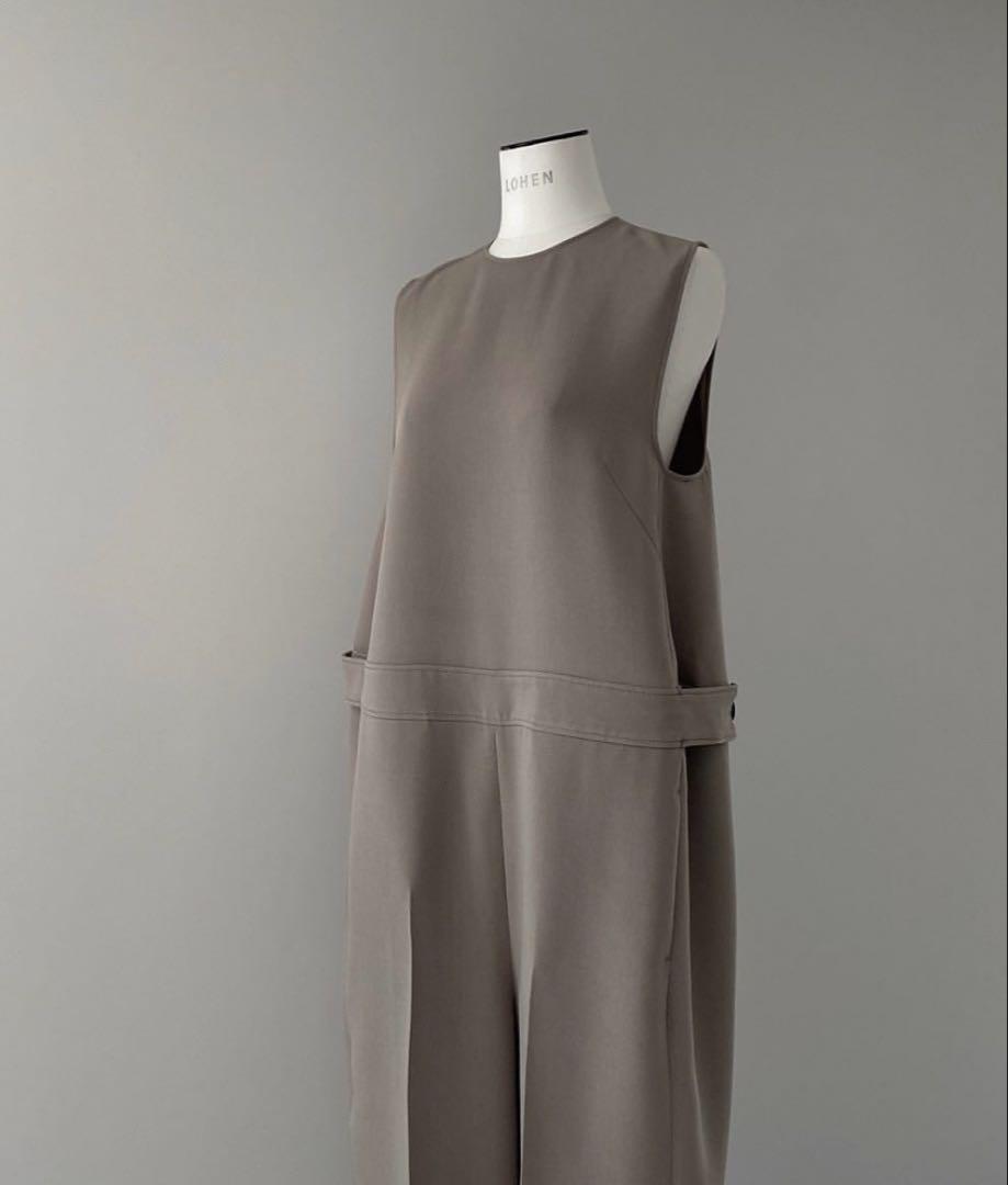 新品【lohenローヘン】ダブルクロスコクーンオールインワン