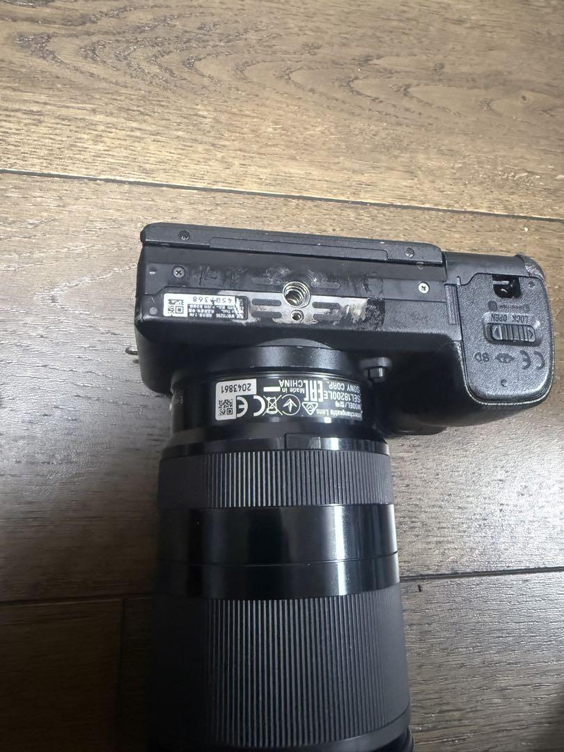 H*。様 SONY ミラーレス一眼カメラ 本体 バッテリー2個付き　a6400