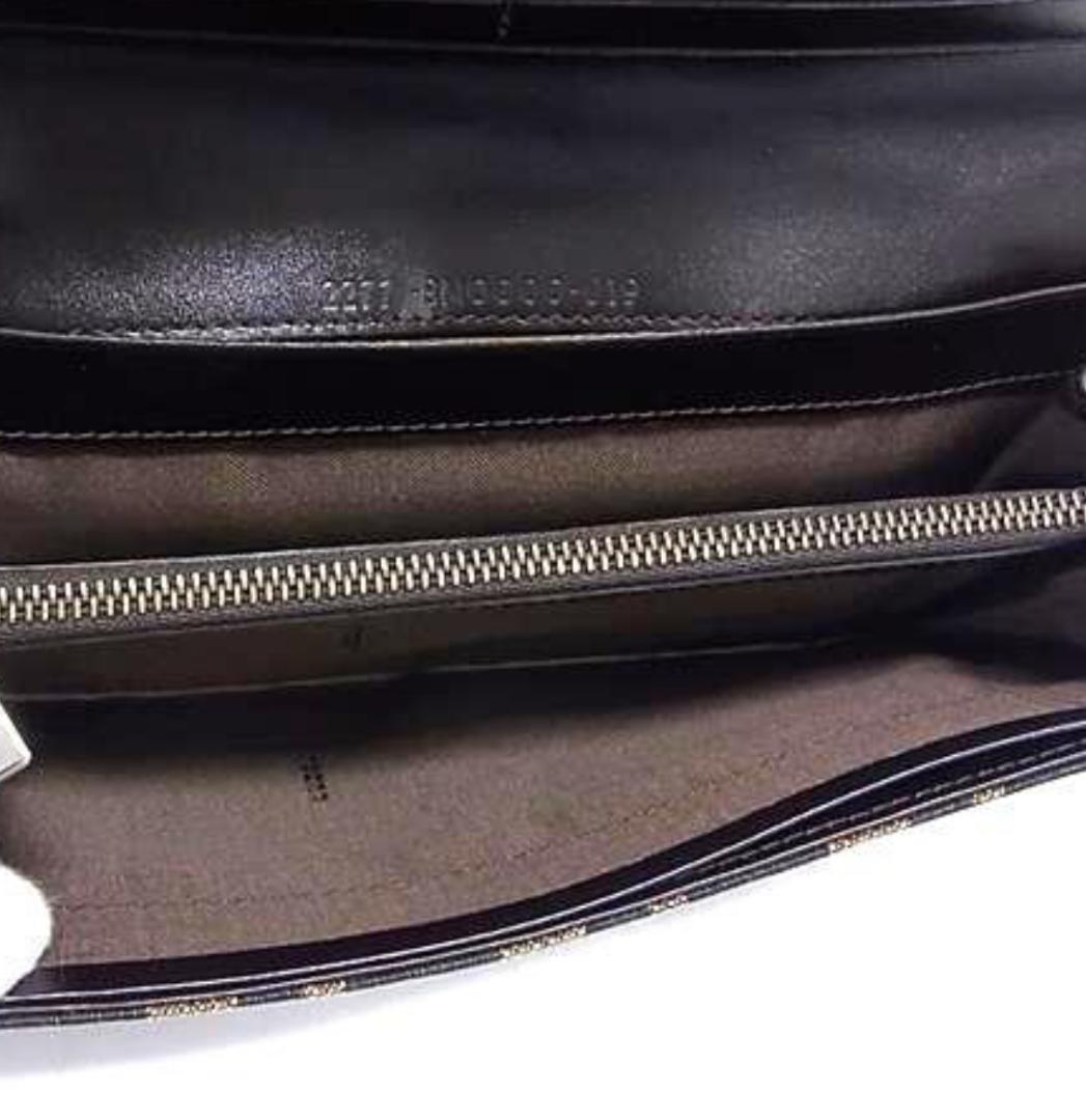 FENDI フェンディ ズッカ柄 キャンバス 二つ折り 長財布 ウォレット