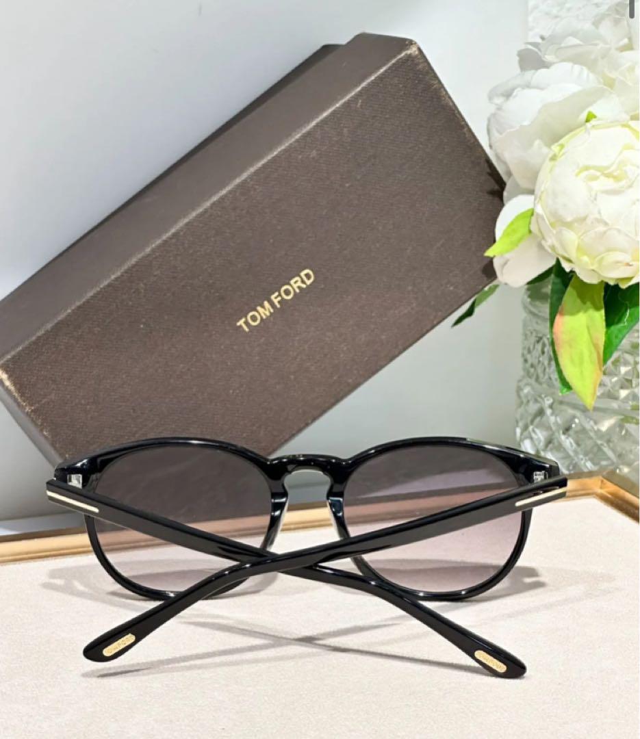 新品 TOM FORD トムフォード アジアンフィット サングラス TF1097