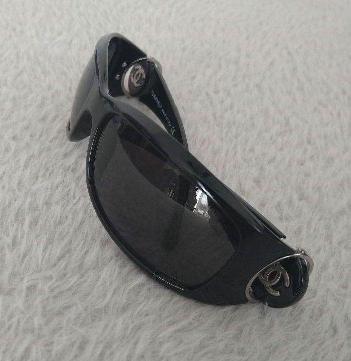 【美品】CHANEL ココマーク サングラス　箱　ケース　袋付