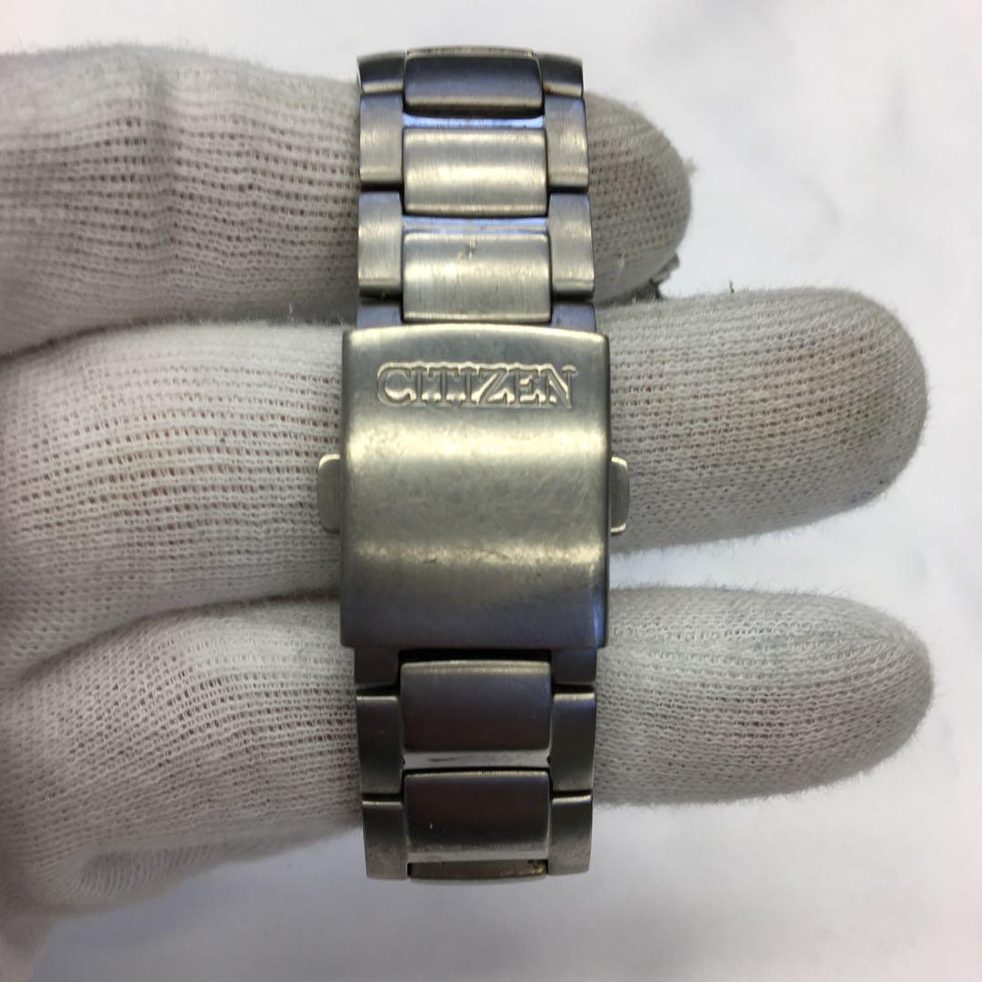 CITIZEN Eco-Drive チタン　腕時計　B612