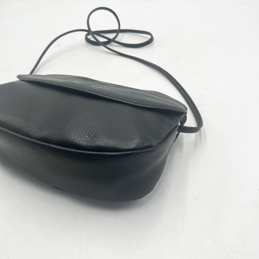 入手困難【限定品】ロンシャン 本革 ポシェット