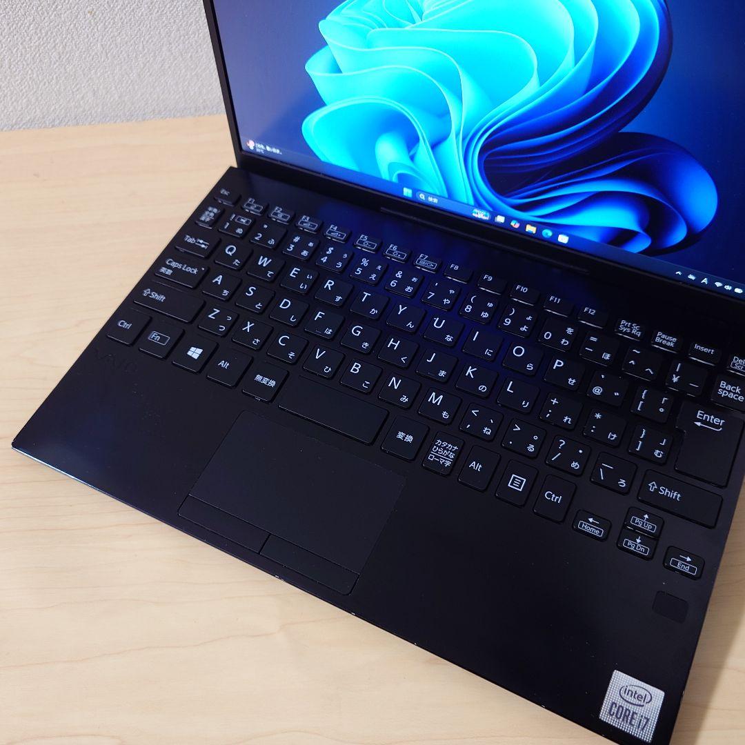 Vaio Pro PJ／Core i7 10世代 ／16GB／LTE