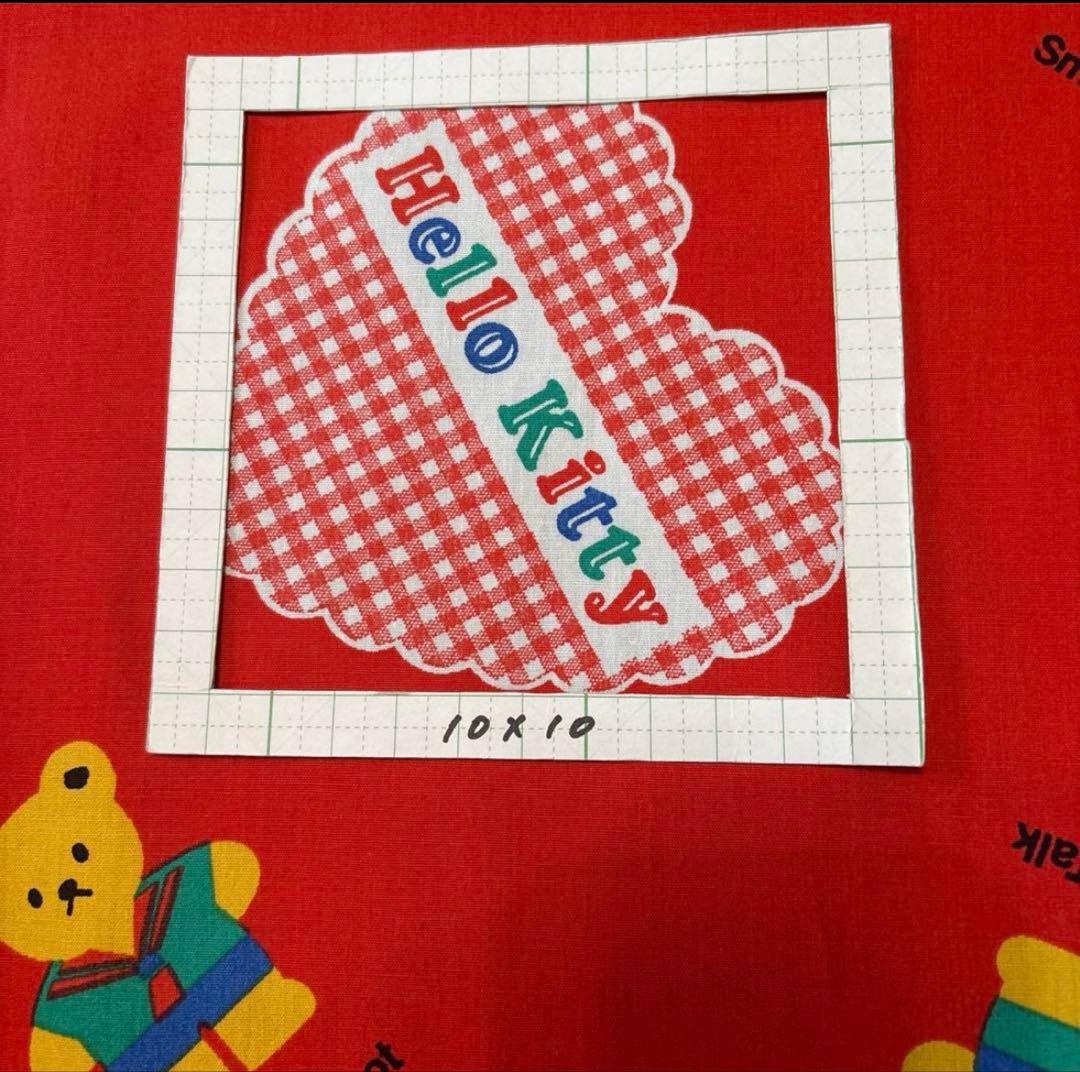 ⚠️汚れ有り‼️超レア‼️1993年サンリオ　ハローキティ100×90(生地幅)