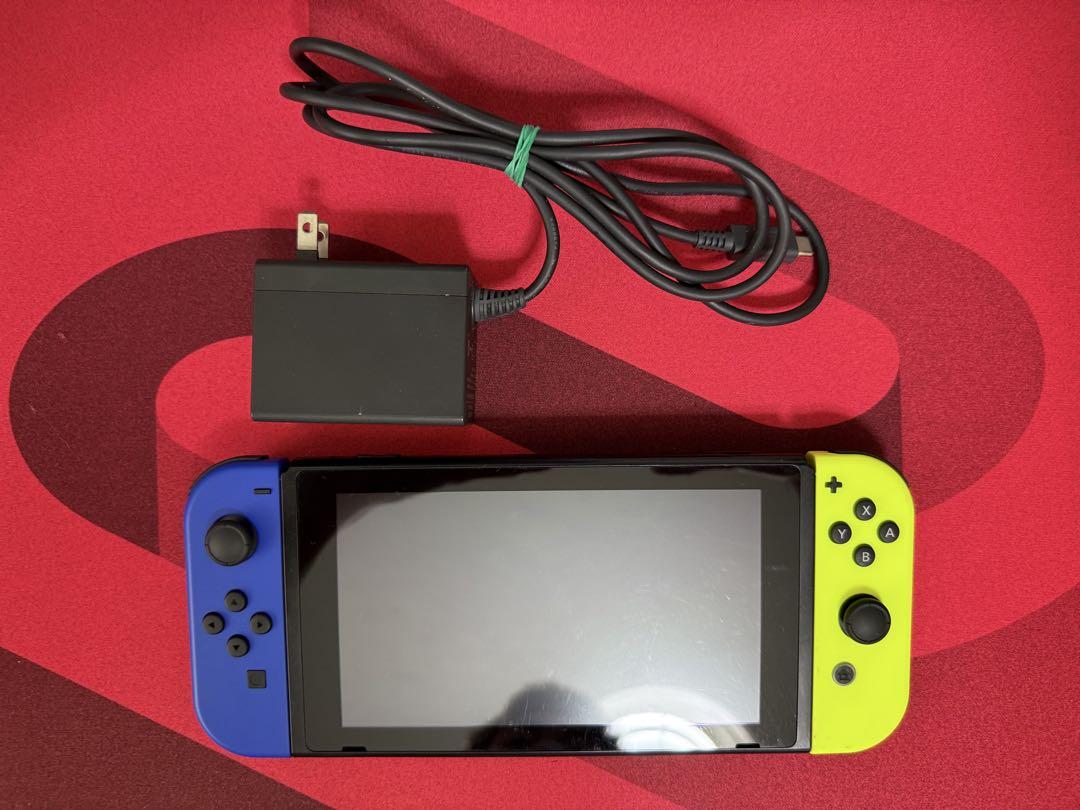 Nintendo Switch 本体＋充電器＋32GB MicroSD