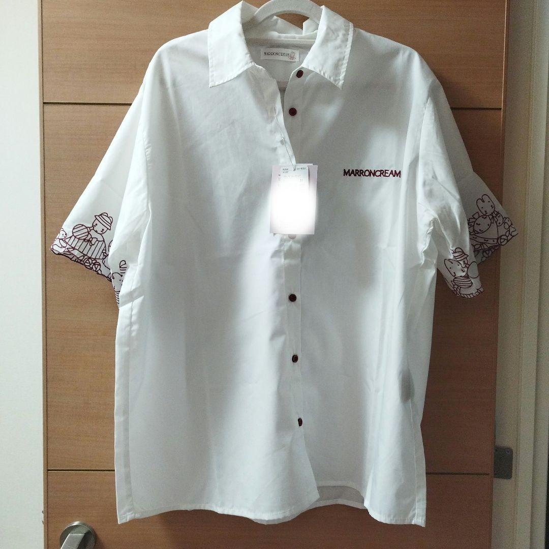 マロンクリーム　刺繍シャツ　M サンリオ　アベイル　アベイル