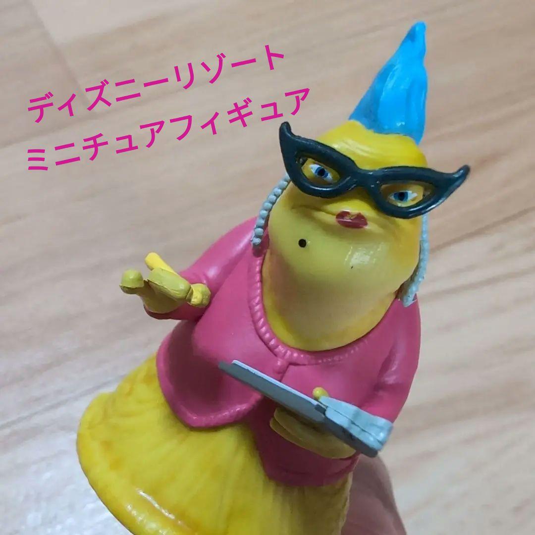 ディズニーリゾート ミニチュアフィギュアコレクション