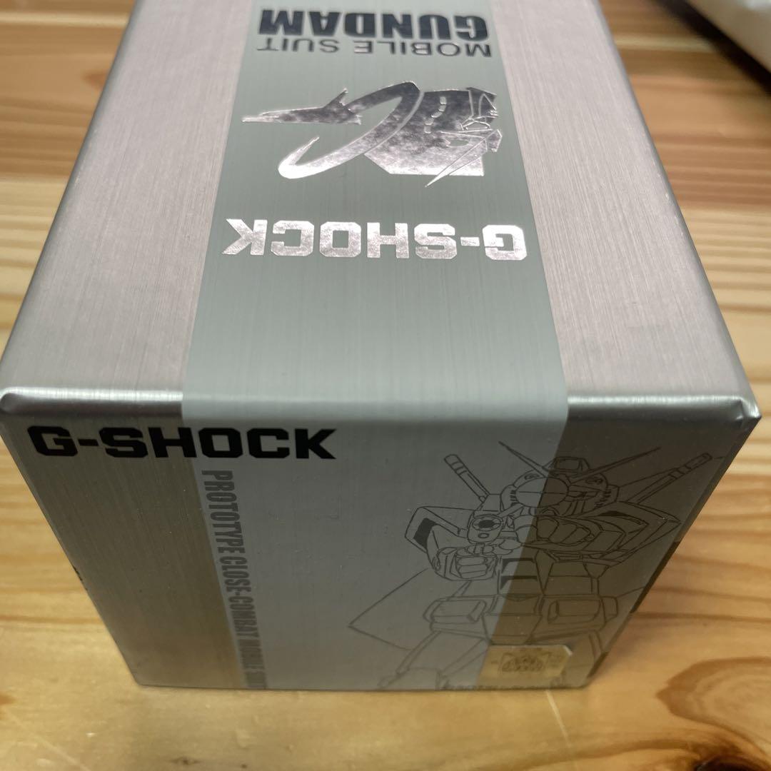 コラボ/G-SHOCK/ガンダム/限定/DW-5600/時計/箱付/スピード/白
