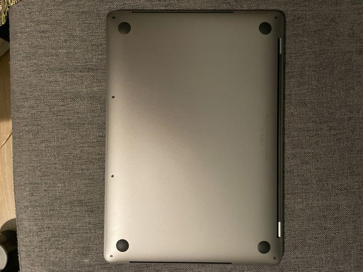 人気日本製 鴨ハシさま専用超美品 MacBook Pro2020 13 512GB シルバー WsjVG-m71448692889 本物保証新作