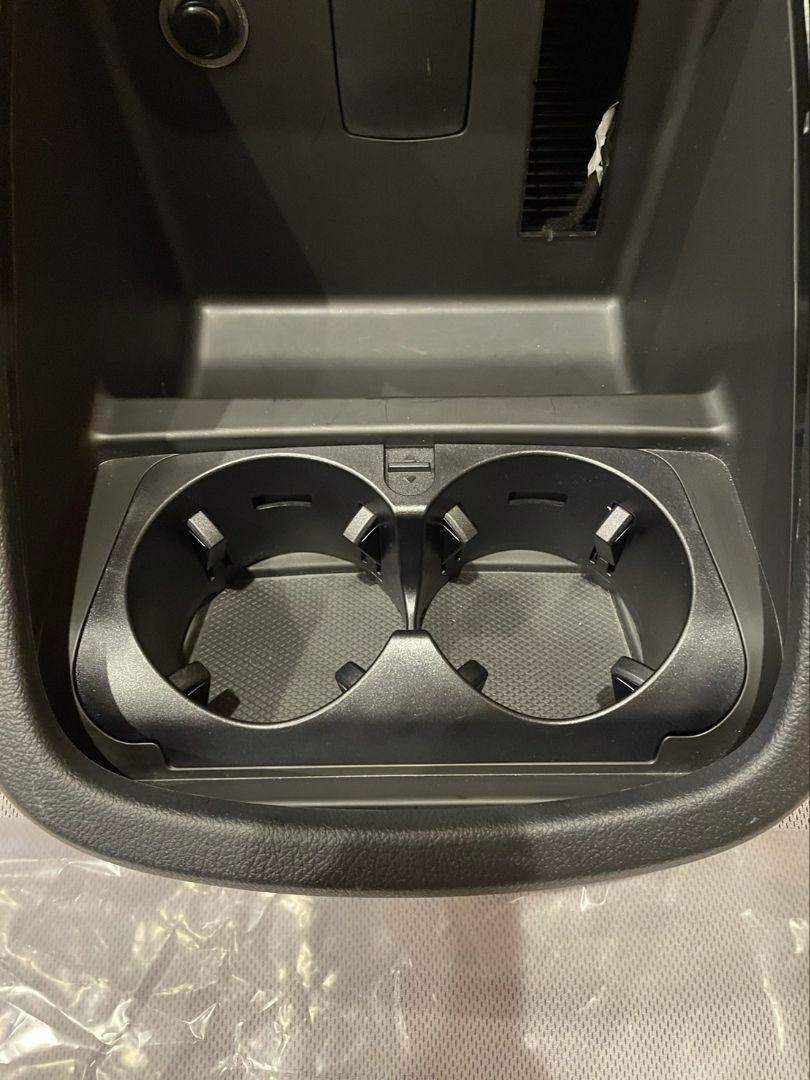 w447 RHD v220d 新型vクラス　専用センターコンソールキットセット品