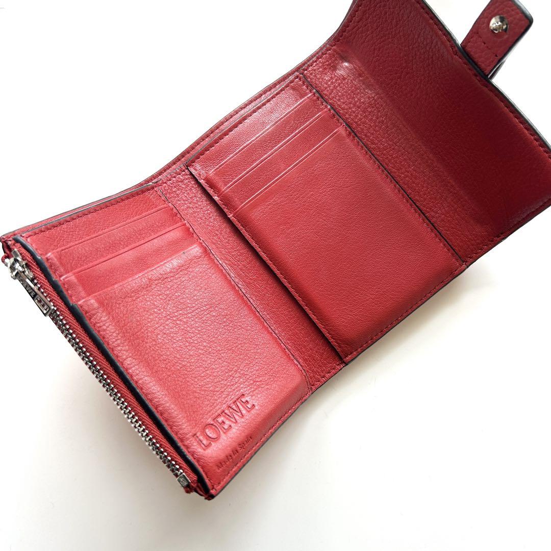 最終値下げ　LOEWE ピンク 三つ折り財布 LOEWE ロエベ ピンク レザー 財布 ウォレット 3つ折り財布