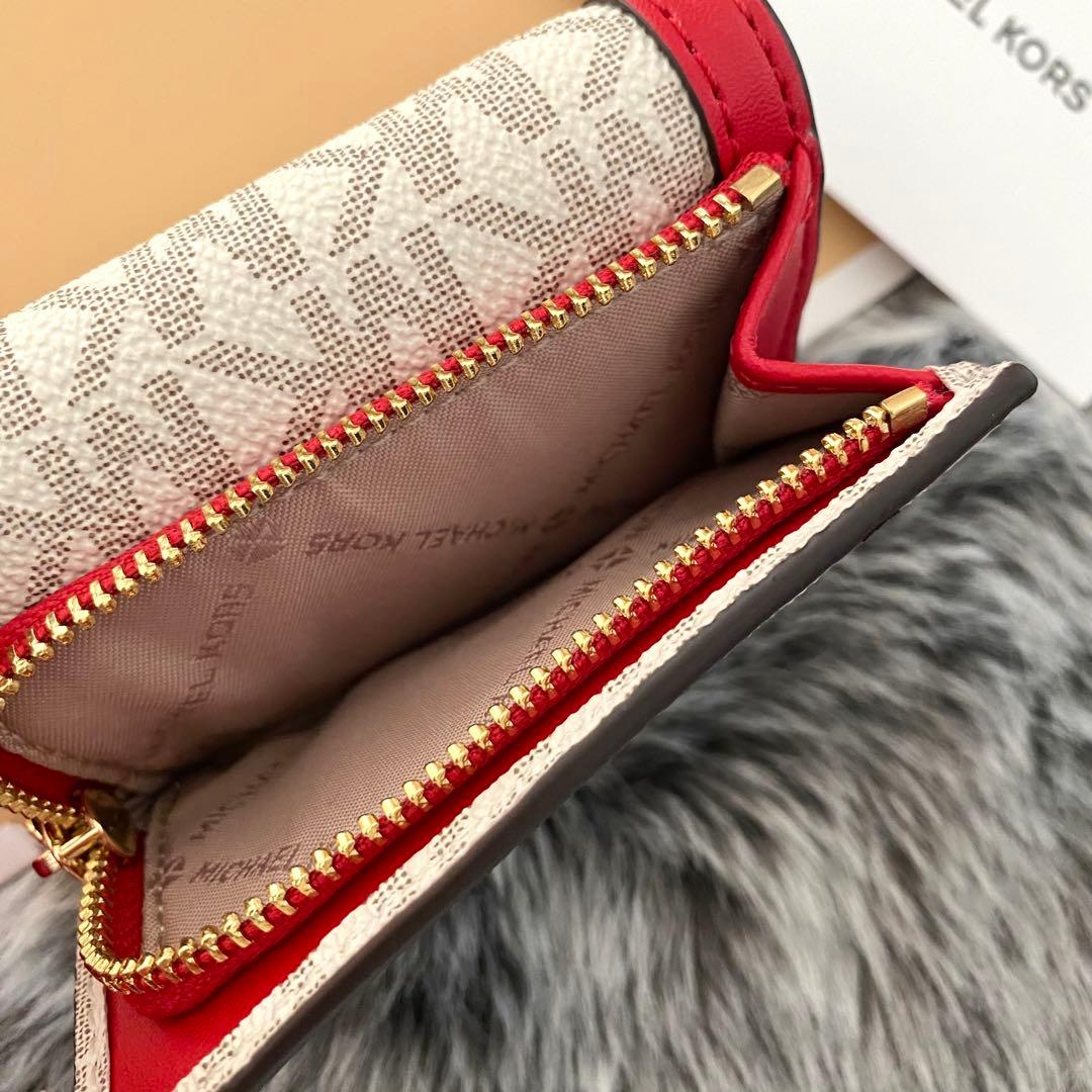 新品☆MICHAEL KORS 折り財布　レッド　シグネチャー 折り財布