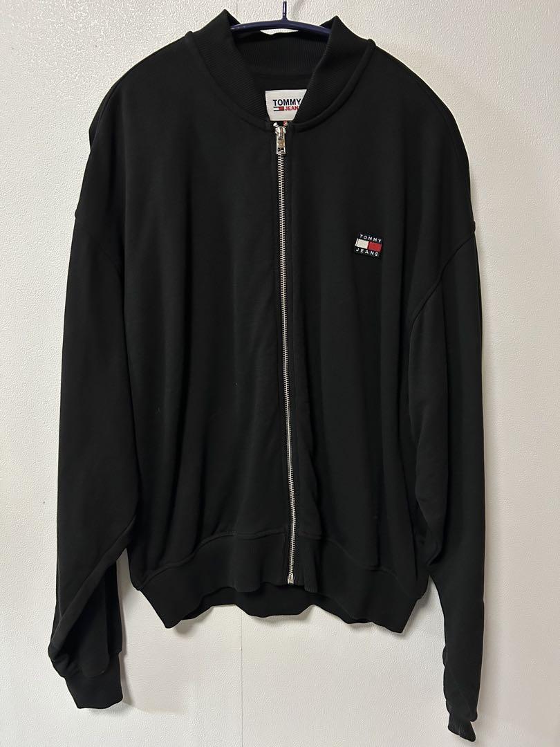 TOMMY JEANS オーバーサイズボンバージャケット