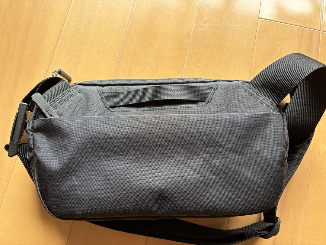 【美品】Aer Day Sling 3 X-Pac