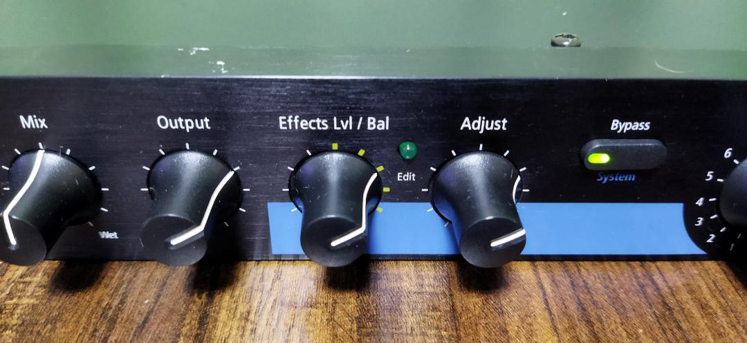 Lexicon MPX 100 デュアルチャンネルプロセッサー A