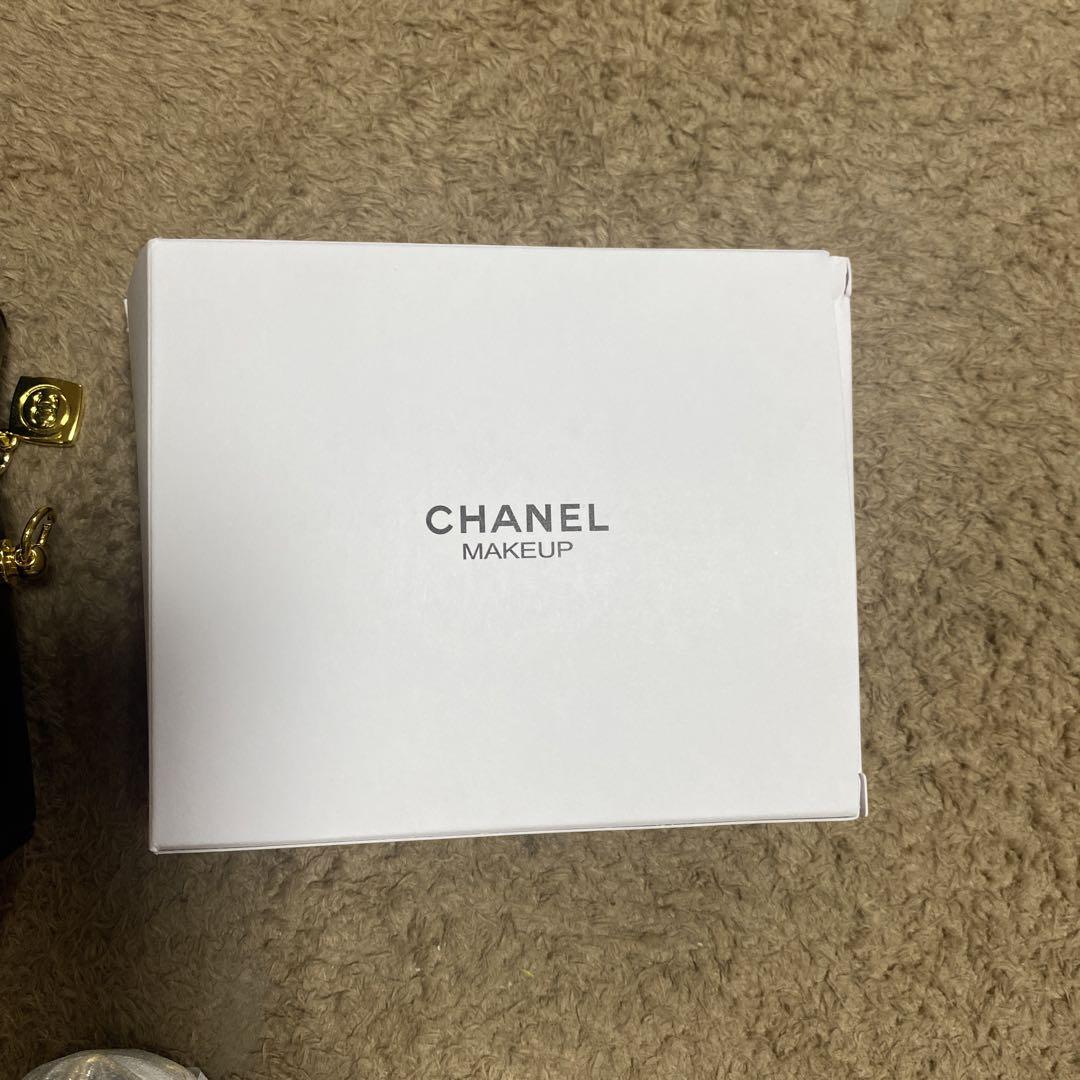 CHANEL 黒 リップケース　非売品　ノベルティ