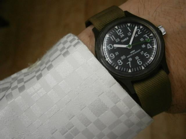 軍用時計ミリタリーデザイン　８０'s　タイメックス　キャンパー 　手巻き　稼働品