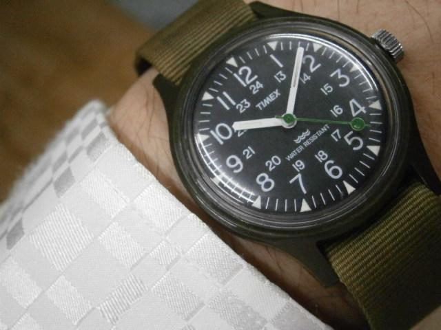軍用時計ミリタリーデザイン　８０'s　タイメックス　キャンパー 　手巻き　稼働品