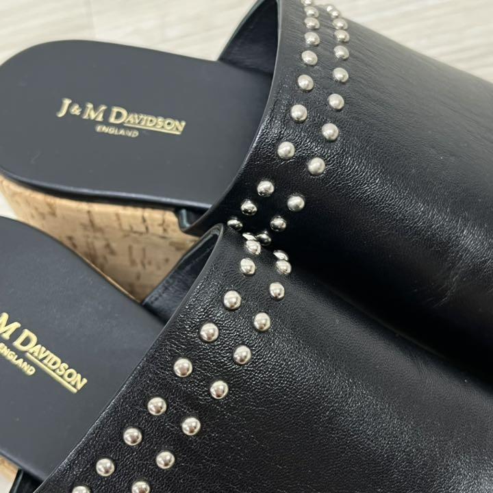 J&Mデヴィッドソン JUDITH スタッズ レザー コルク サボ サンダル