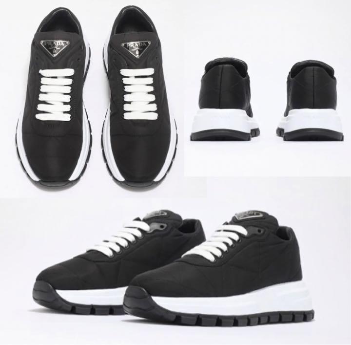 PRADA ロゴタライアングルシューズ
