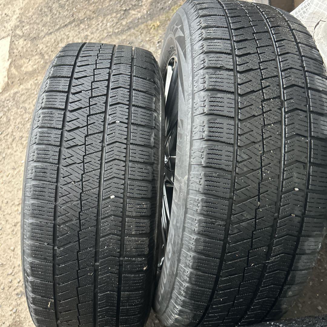 枠① 205/60R16 ホイール付きスタッドレス ノア ヴォクシー ジューク