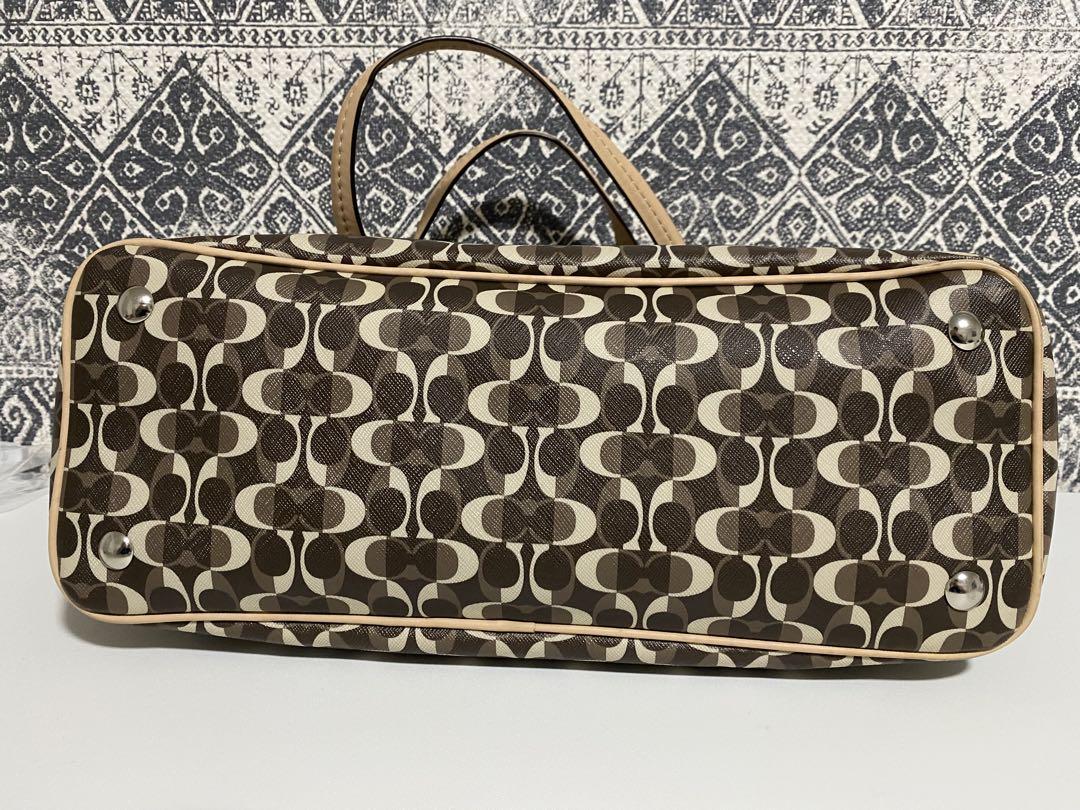 【美品】COACH コーチ ペイトンドリーム シグネチャー トートバッグ