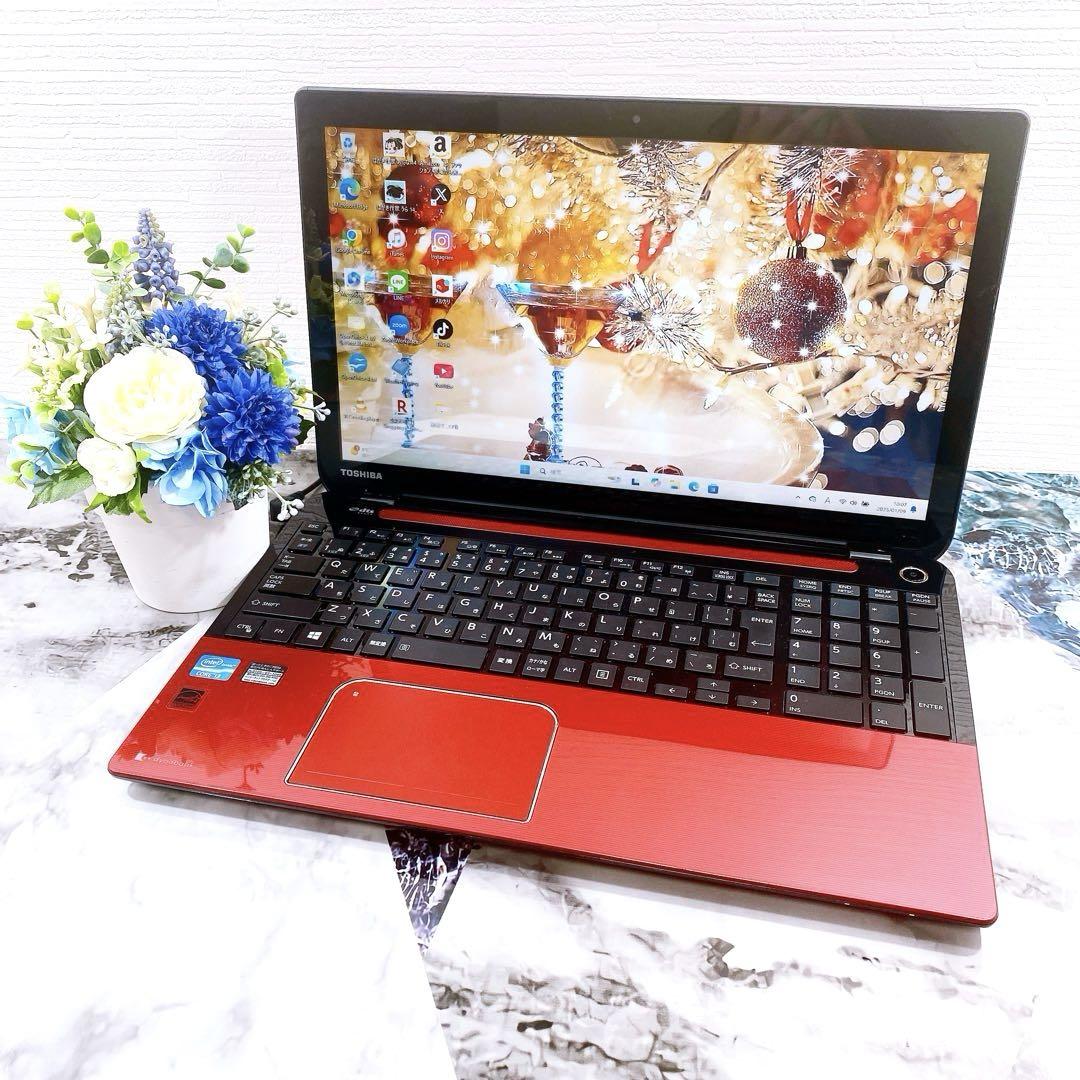 薄型✨人気のdynabookすぐ使える✨ノートパソコン　カメラ付き　初心者さんに 人気機種✨Dynabookノートパソコン✨カメラ付き✨すぐ使える