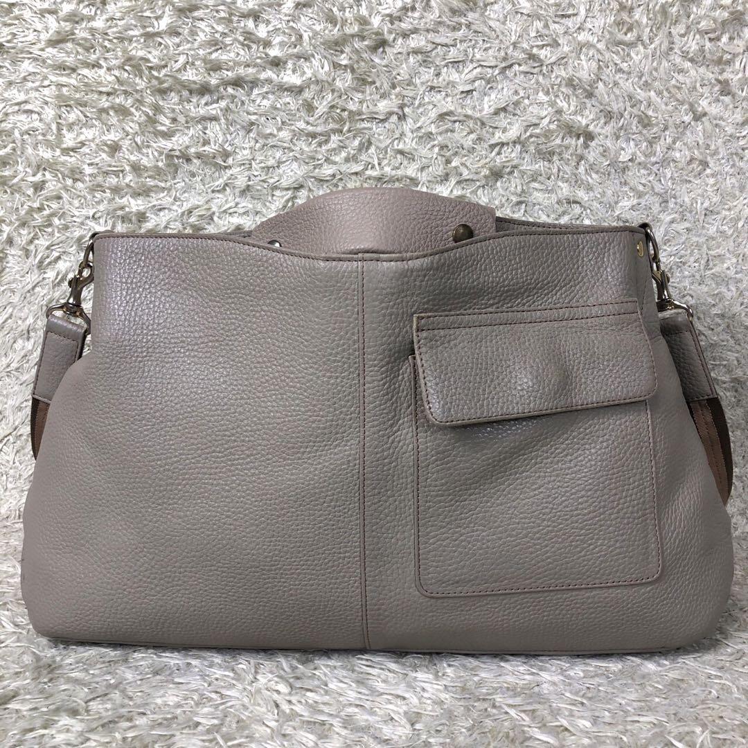 美品】ATAO エルヴィ 2way ショルダーバッグ ロゴプレート