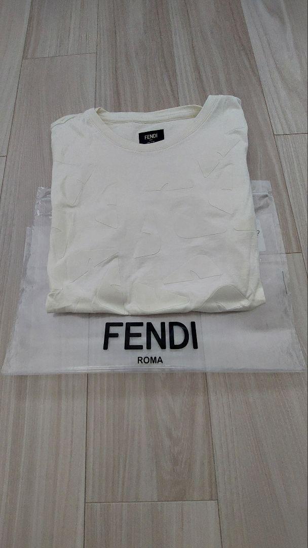 オフホワイト Tシャツ