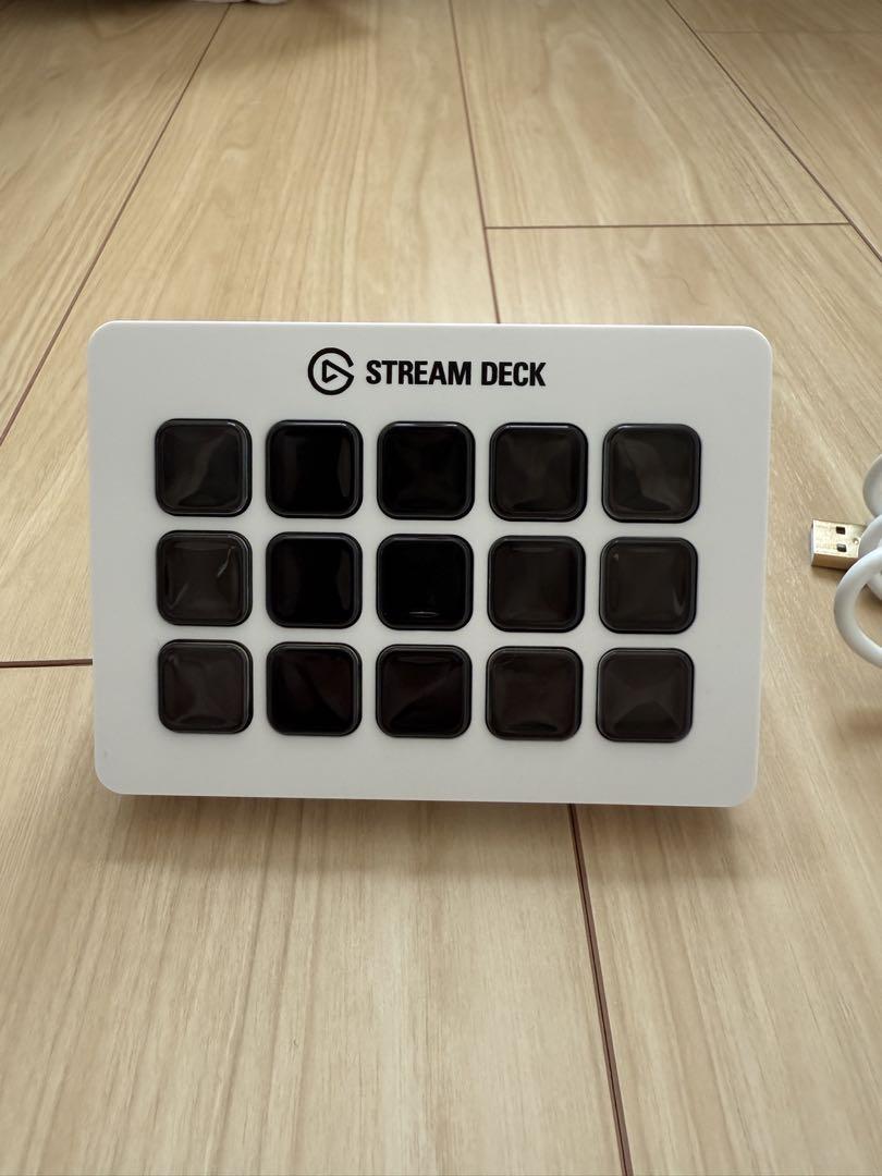 【美品】Stream Deck MK.2 White 15キー（箱なし）