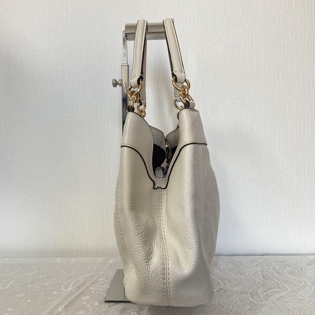 COACH コーチ☆レザー ハンドバッグ ホワイト チャーム付き