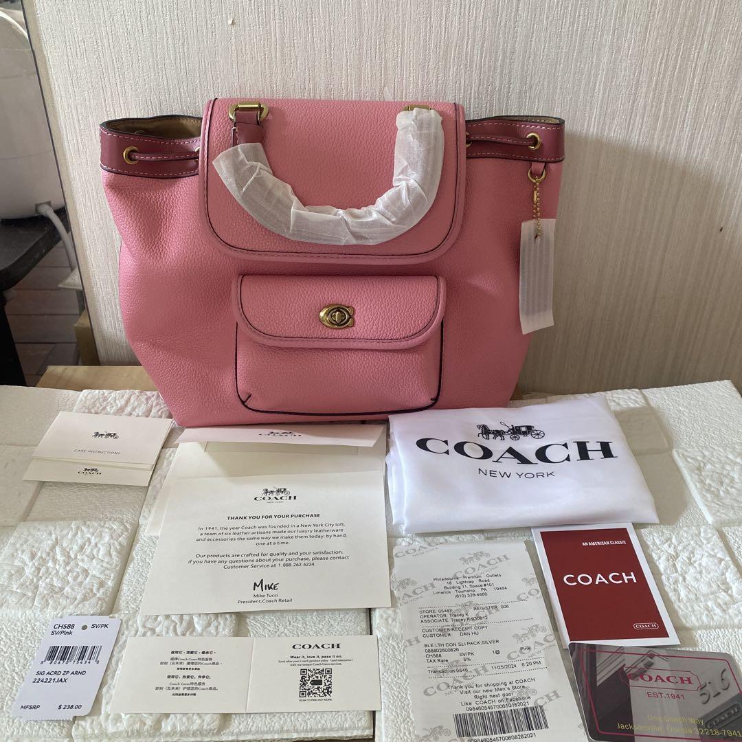 みぃ 新品未使用 COACH リュック　バックパック　ピンク　CH588
