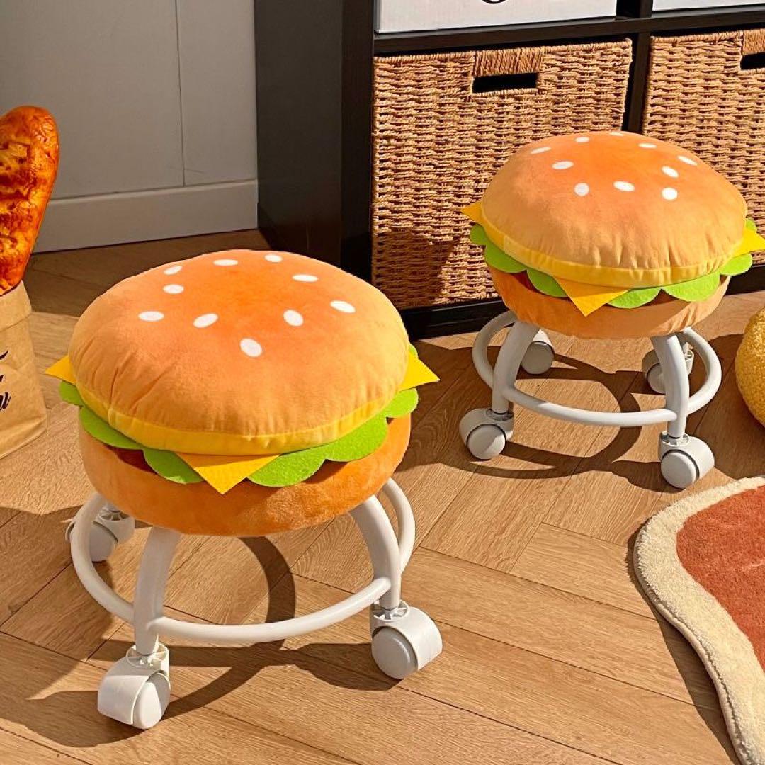 ハンバーガー型クッション椅子