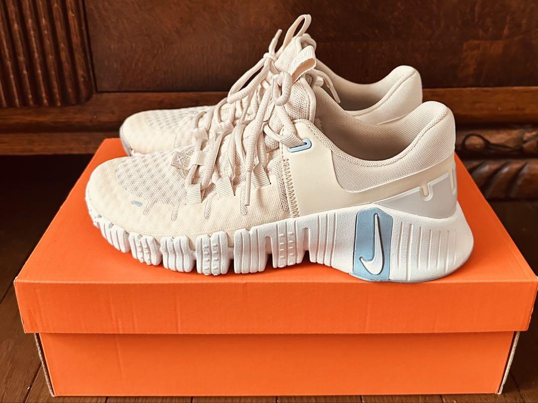 NIKE フリーメトコン5／24.5センチ