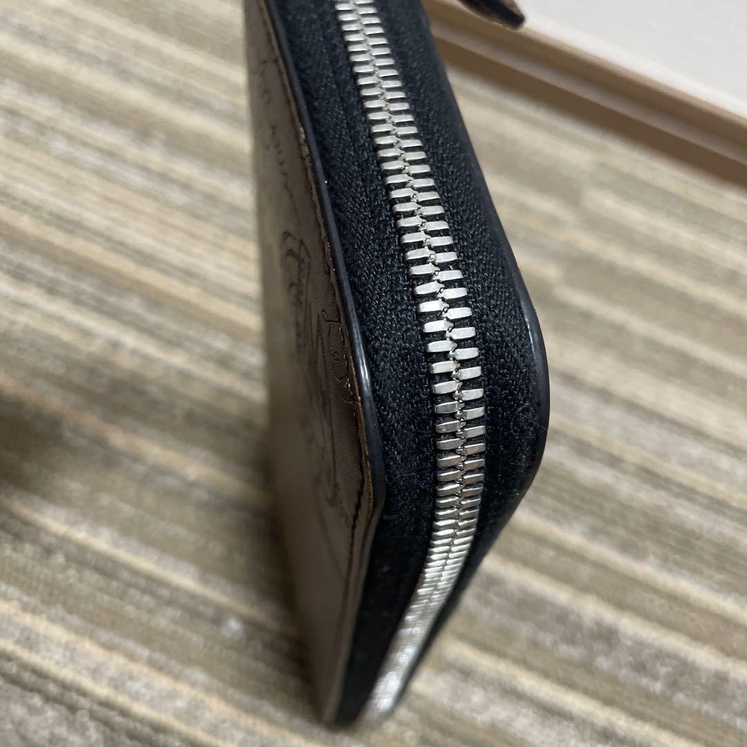 ベルルッティ　Berluti　ITAUBA イタウバ　ラウンドファスナー長財布