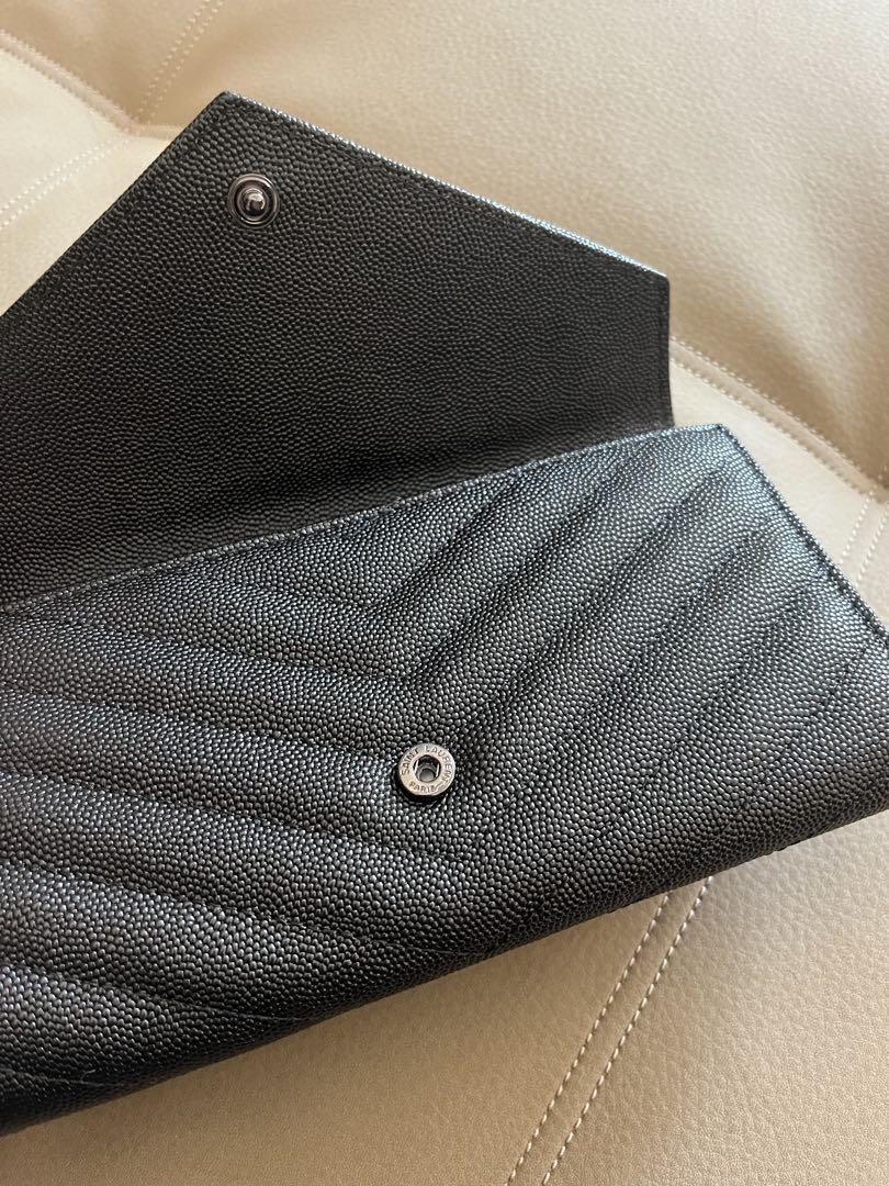 SAINT LAURENT ブラックレザー 長財布