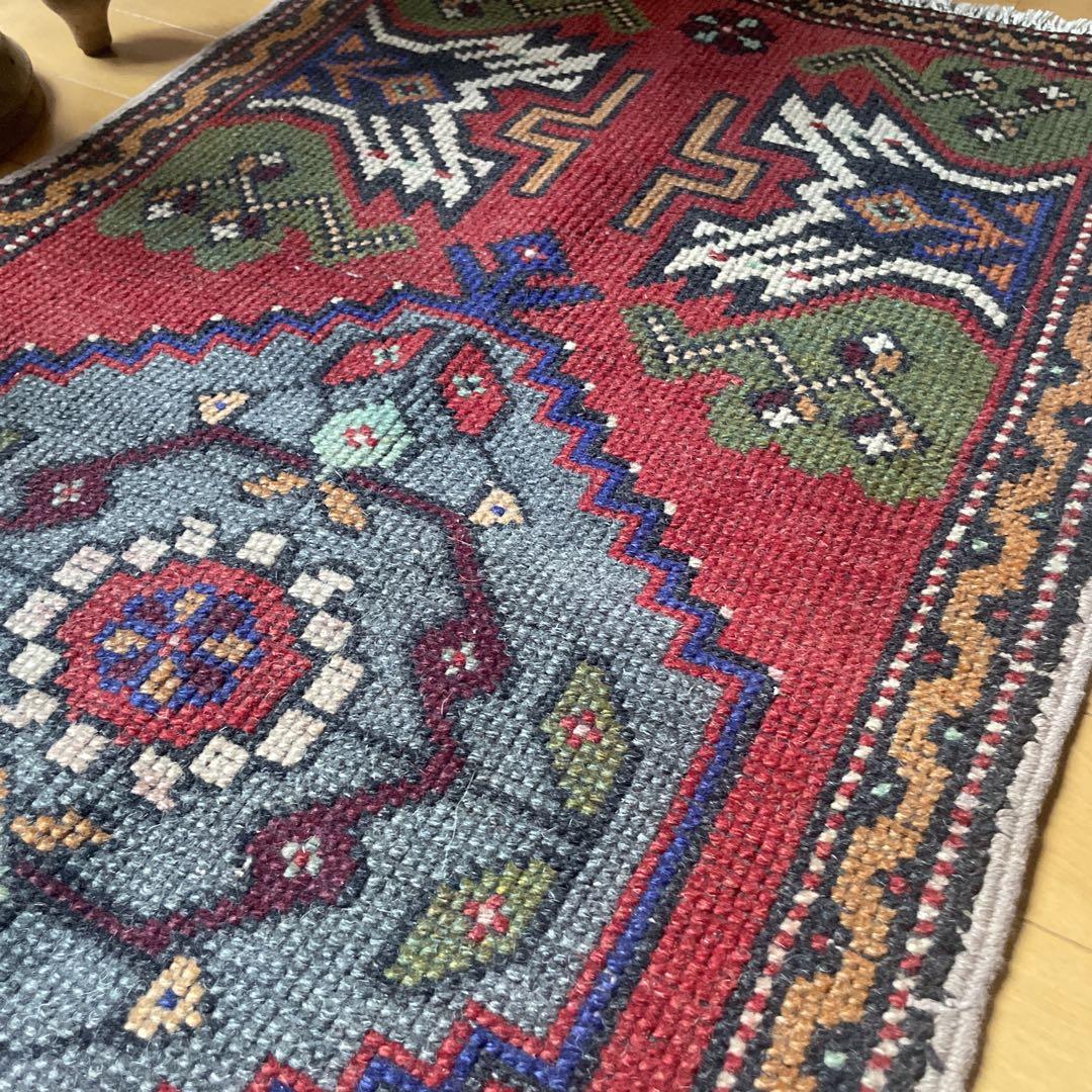 53×102 ウール アンティークレッド メダリオン トルコ