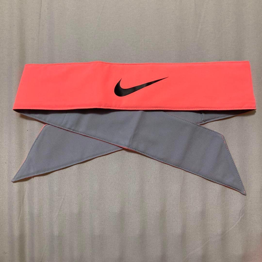 Nike ヘッドタイ ヘッドバンド 蛍光ピンク／ブラック フェデラー