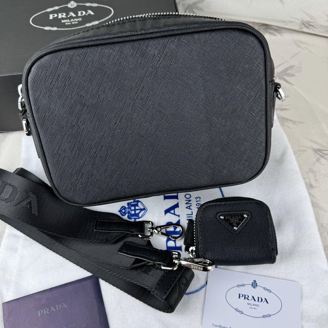 箱付き PRADA プラダ ショルダーバッグ 男女兼用 1
