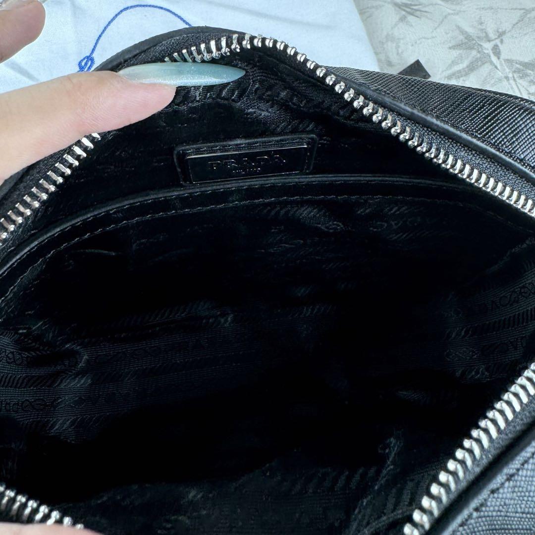 箱付き PRADA プラダ ショルダーバッグ 男女兼用 1