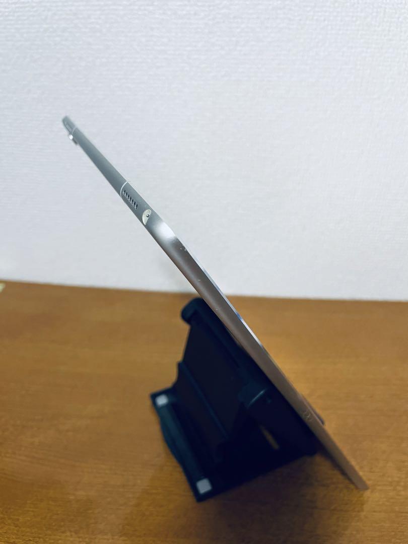 純正カバー付 iPad Pro 9.7インチ 32GB wifi/セルラーモデル iPad Pro 9.7インチ 32GB WiFi + セルラー