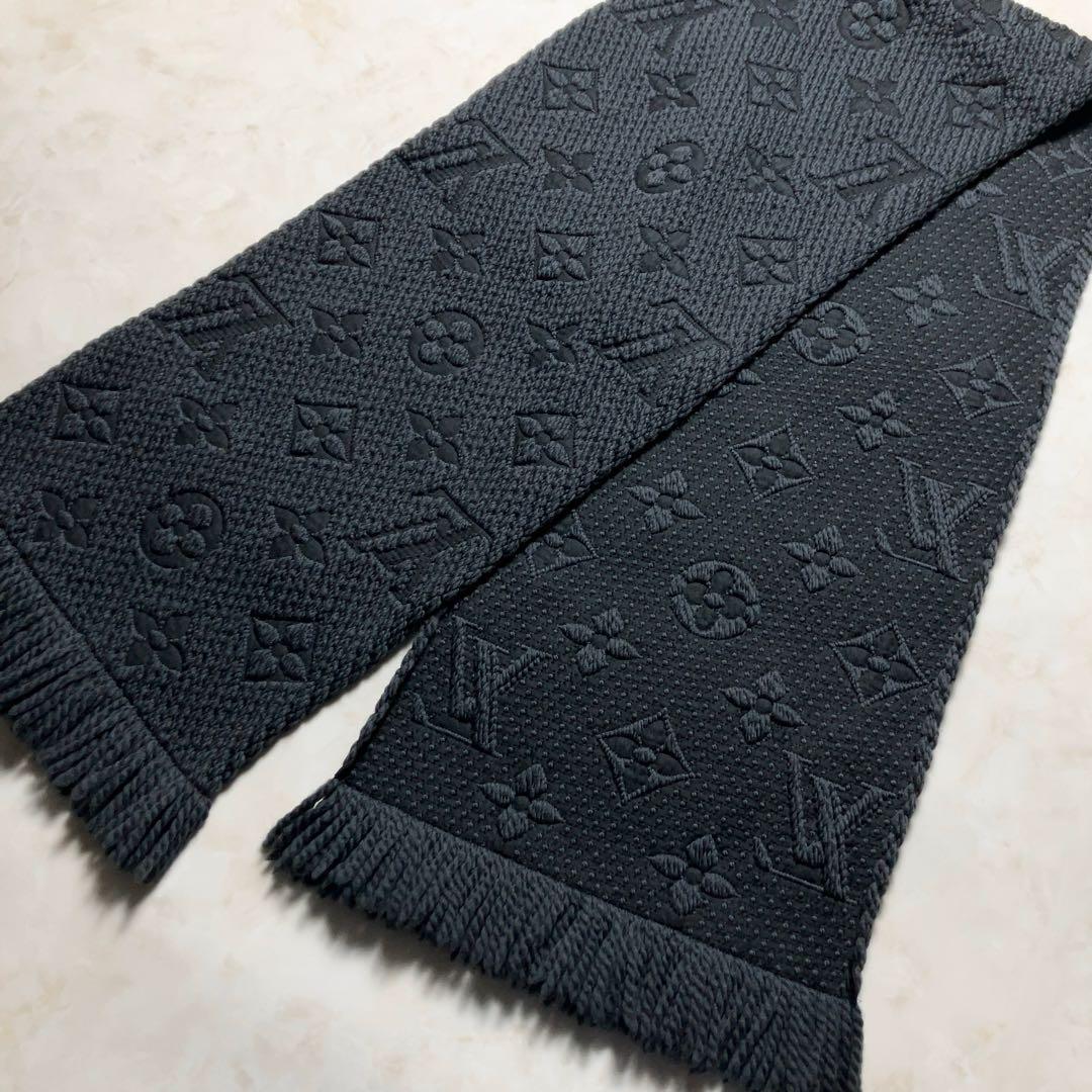 【極美品】 Louis Vuitton マフラー エシャルプ ロゴマニア
